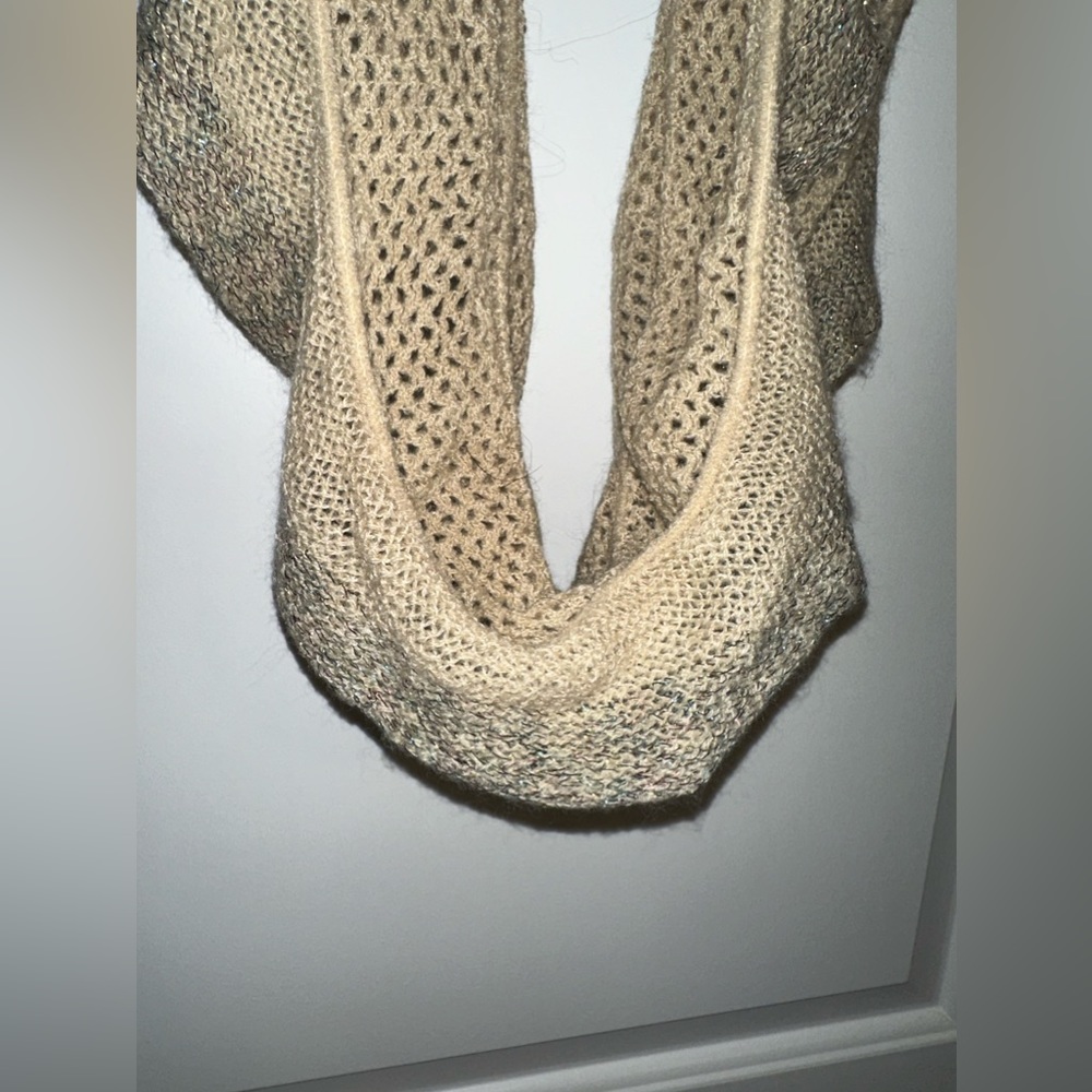 Infinity Scarf - Picture 2 of 4